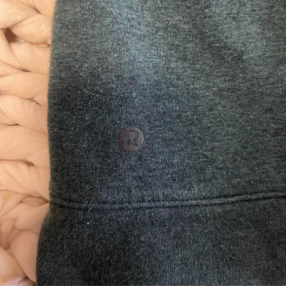 Lululemon Endeavor Long Sleeve Sweatshirt - Picture 3 of 8